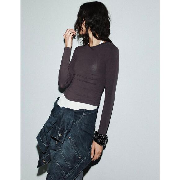 EUC Zara Charcoal Long Sleeve Crewneck Knit Top Sz Large Fitted Minimal Layering - Picture 4 of 16